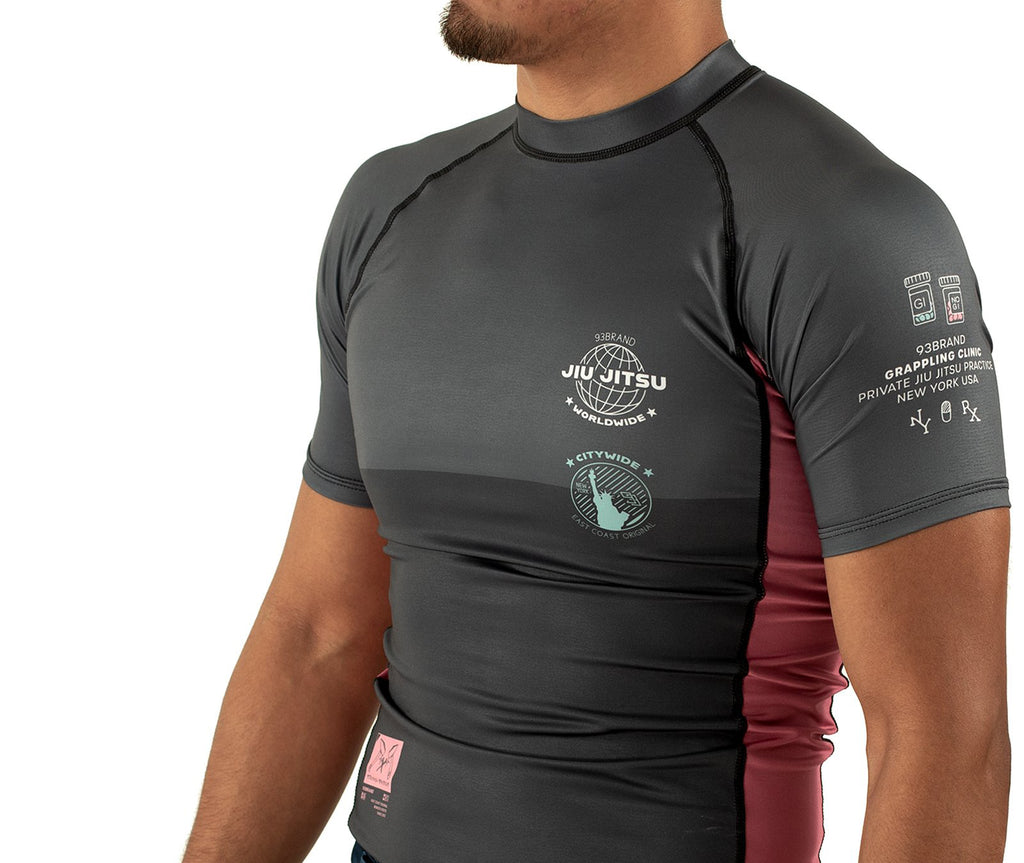 GRAPPLING CLINIC Men's Rash Guard - Short Sleeve – 93brand