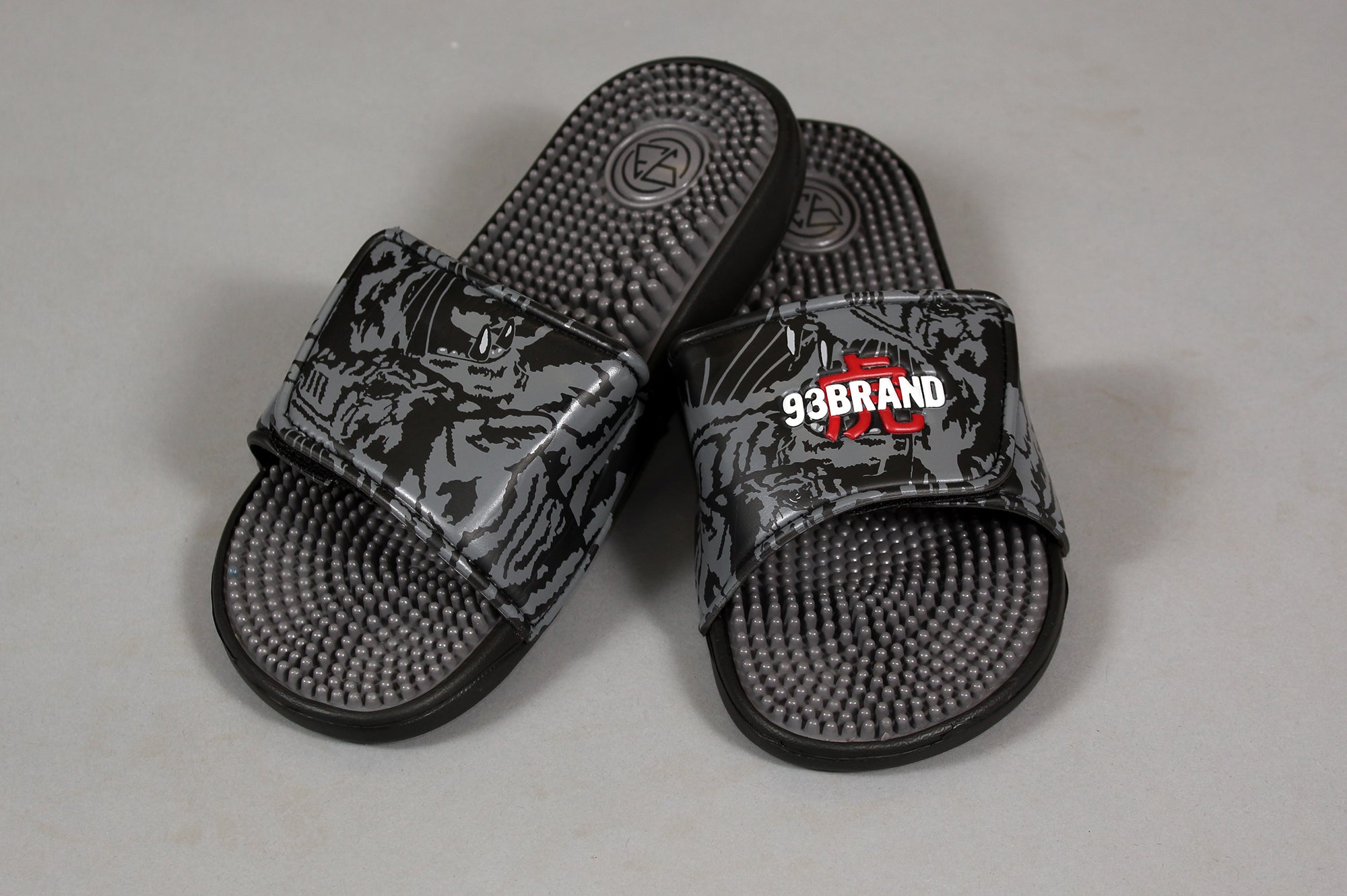 Vans sliders cheap size 6