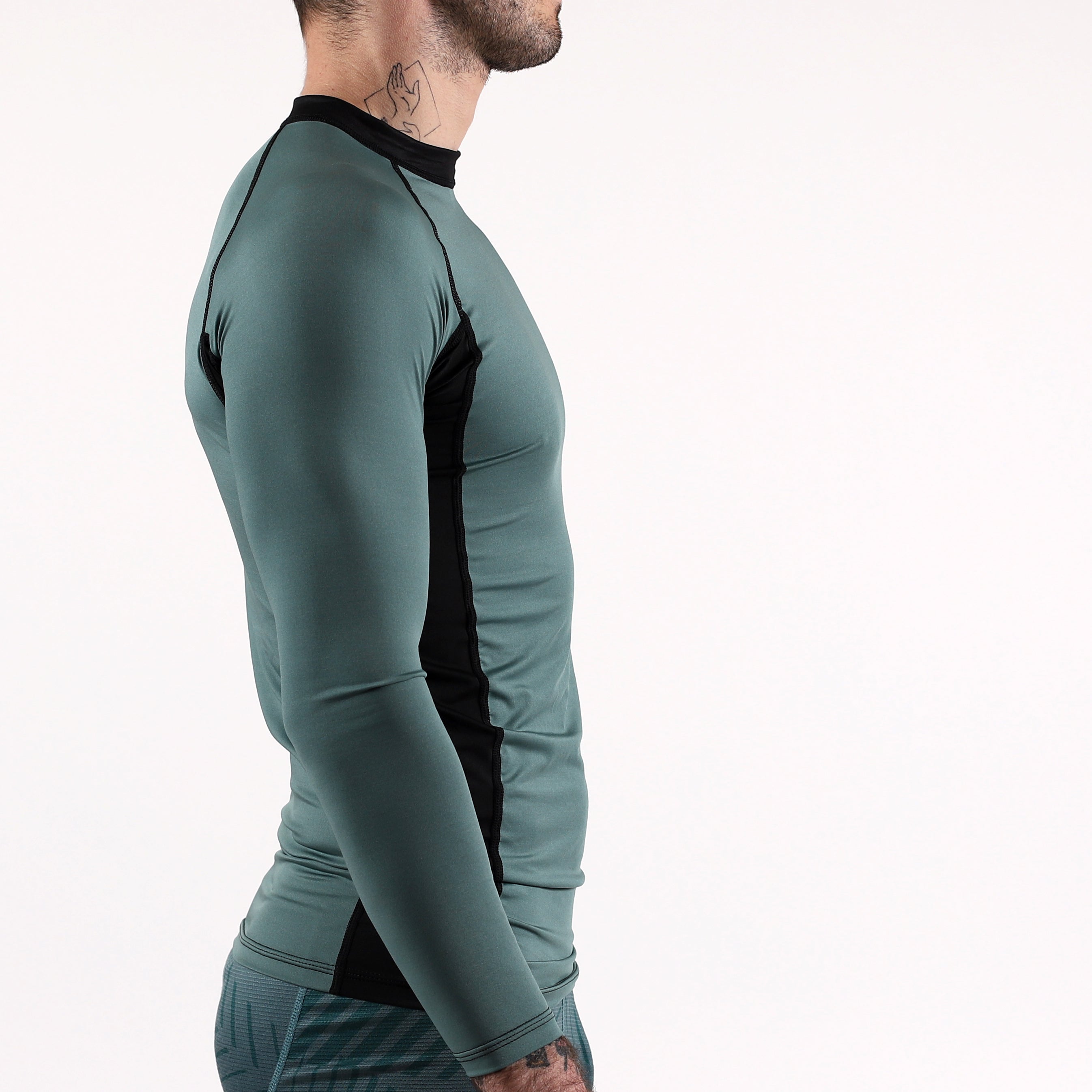 RASH フルスーツ グレー・グリーン Standard Issue LS Rash Guards 2-PACK (Sage Green, Slate Grey)